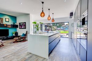 Photo 28- click for photo gallery